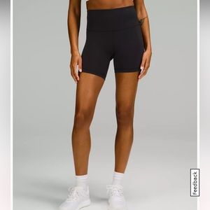 Lululemon Wunder Train High-Rise Short 6"